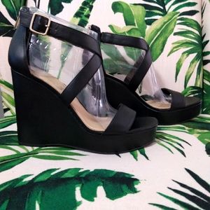 Jessica Simpson "Sersano"